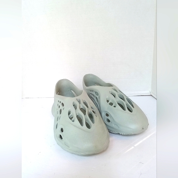 Yeezy Foam Runner Style Slip‎ On Clogs Comfort Lightweight Shoes - Picture 1 of 5